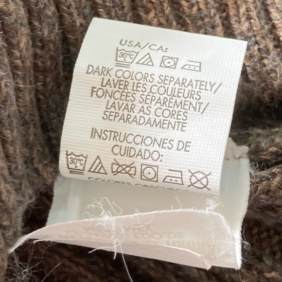 LIKE NEW CKJ Brown Zip Sweater - Picture 7 of 8